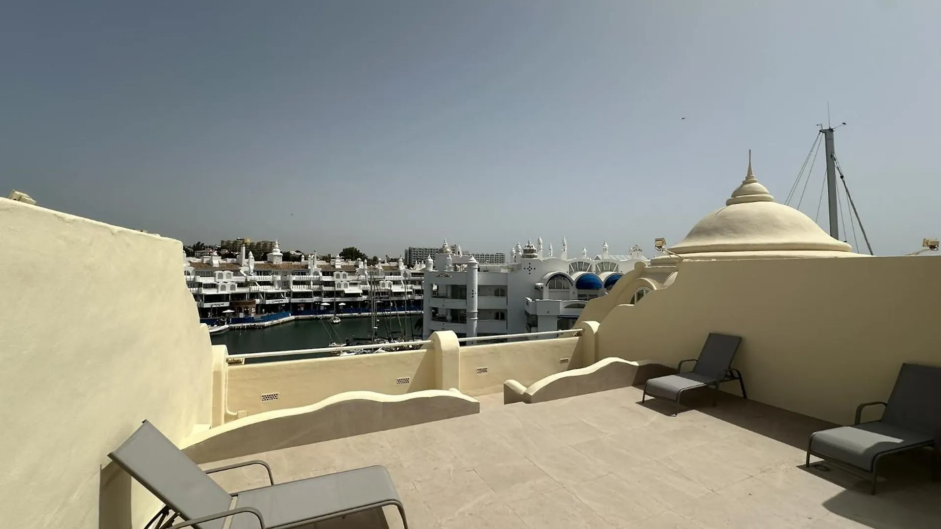 Nice Apartament In Puerto Marina Benalmádena 0*,  Espanha