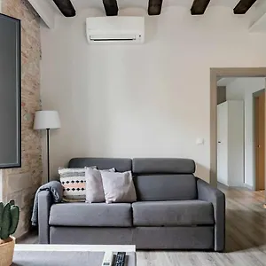 https://bonaventura-4restored-apartment-in-heart-of-city.topcostabravahotels.com
