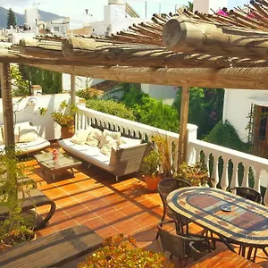 https://casa-jazmin-carabeo.hotelsinnerja.org