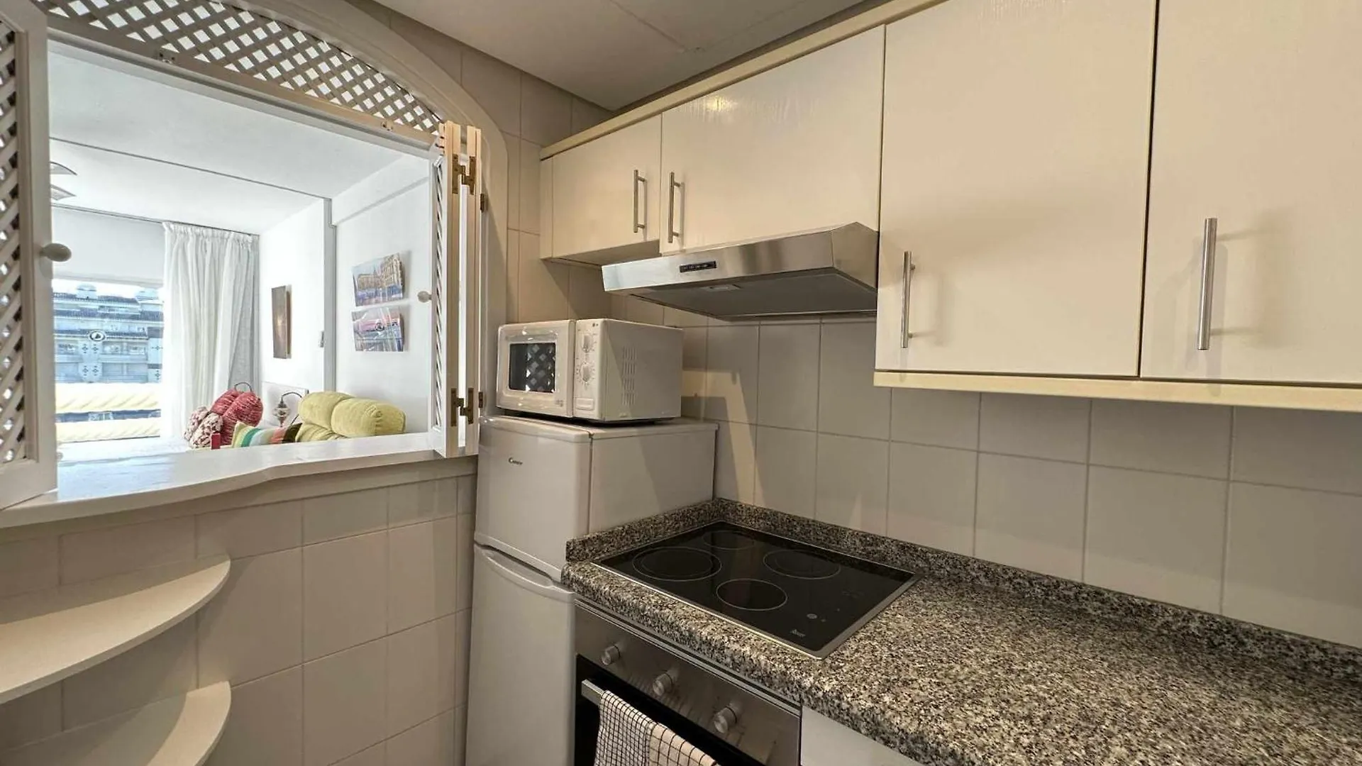 Nice Apartament In Puerto Marina Benalmádena